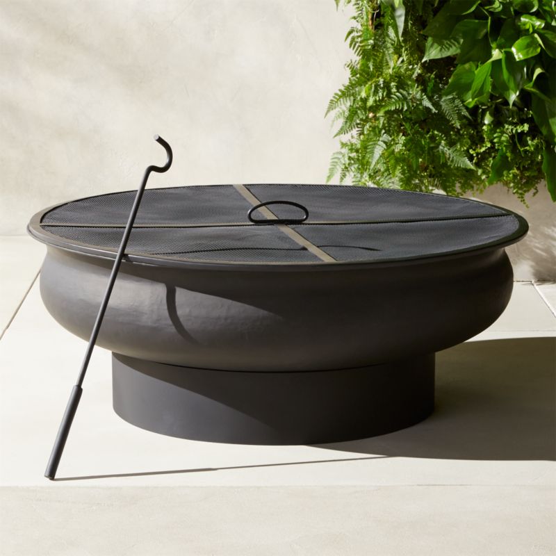 Urli Black Fire Pit + Reviews | CB2