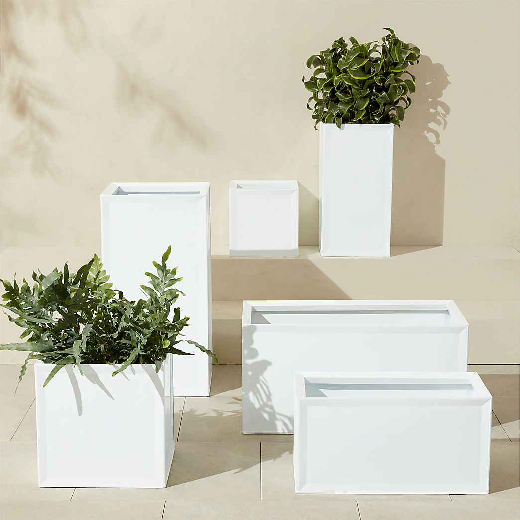 Ardo Round Oversized Black Planter - Indoor/Outdoor