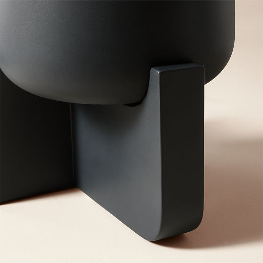 Verro Black Cement Standing Planters