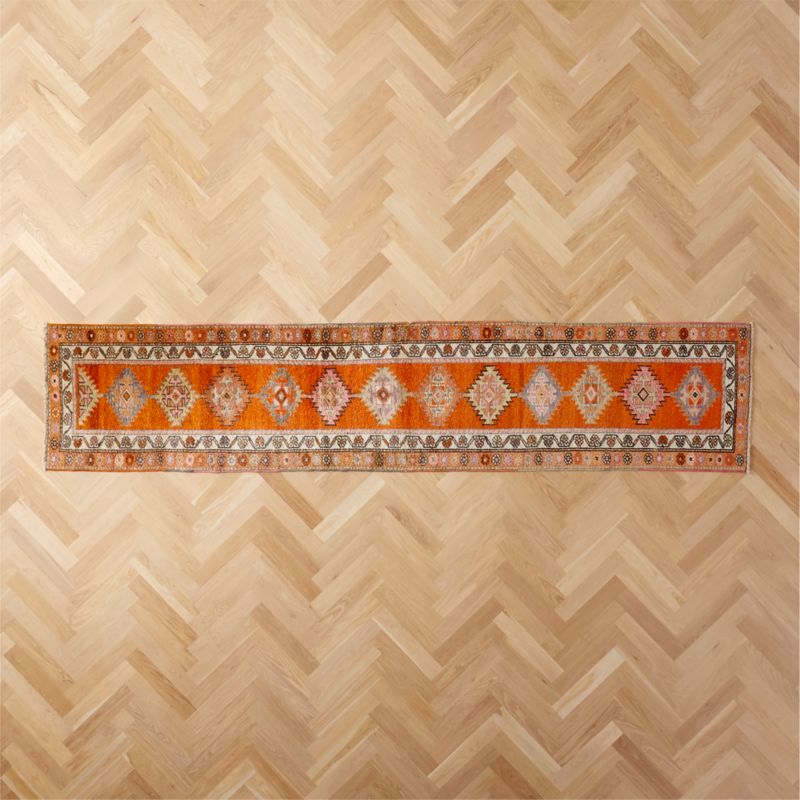 Vintage Handknotted Wool Turkish Runner 2'9
