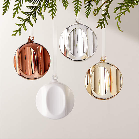 Virage Round Metallic Multicolor Christmas Tree Ornaments Set of 4