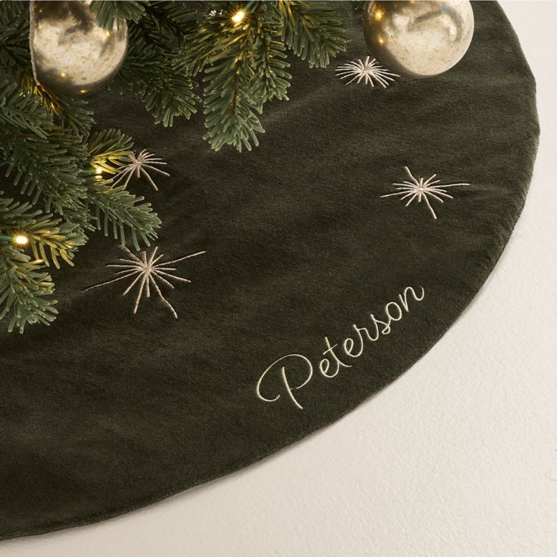 Yuletide Revelry Green Star Christmas Tree Skirt 48" - image 3 of 4