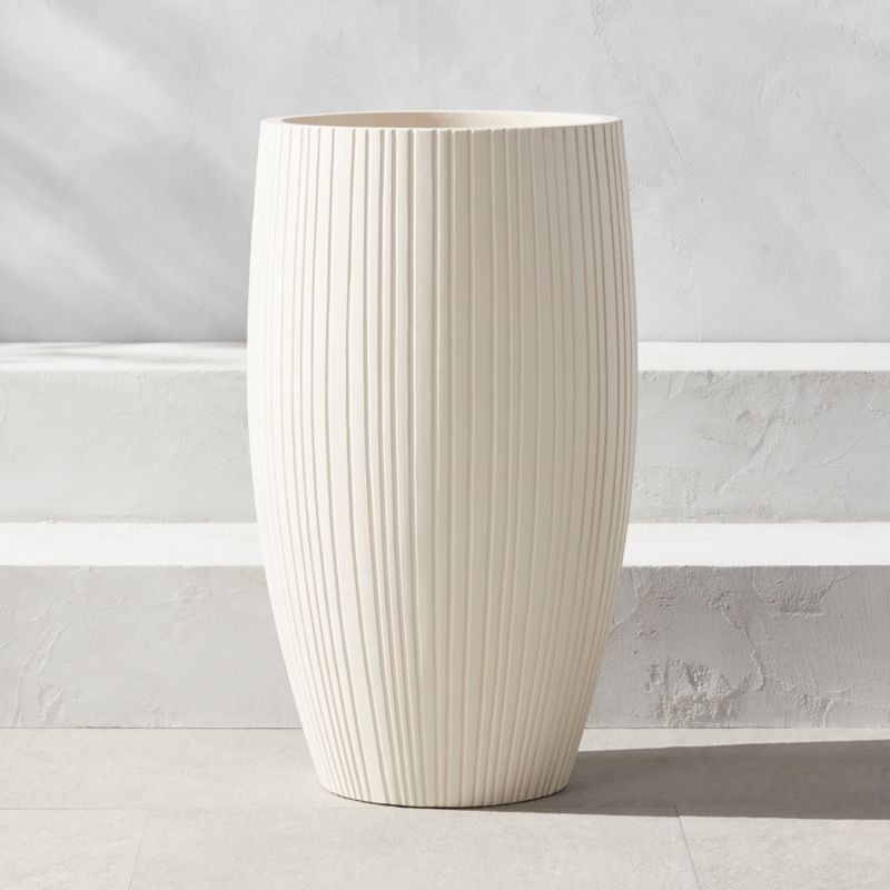 Zadie Modern White Outdoor Planter Large Reviews CB2   ZadieWhitePlanterLrgSHS23