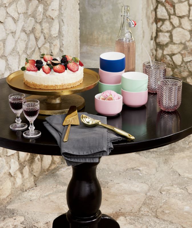 Cb2 cake outlet stand