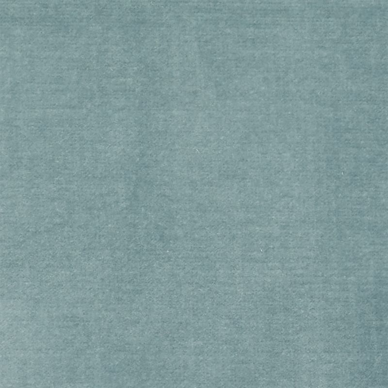 Zoom Logan Fabric in Iceberg