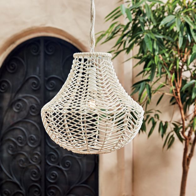 Island-style Light Fixture