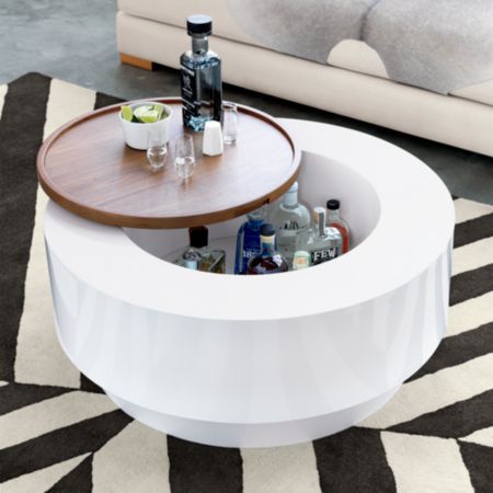 Liberty Furniture Magnolia Manor Round Cocktail Table With Casters Darvin Furniture Cocktail Coffee Tables